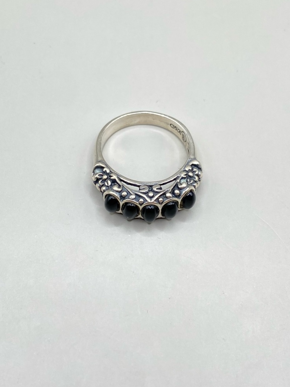 Carolyn Pollack Sterling Silver Five Stone Black Onyx Ring - Picture 5 of 9